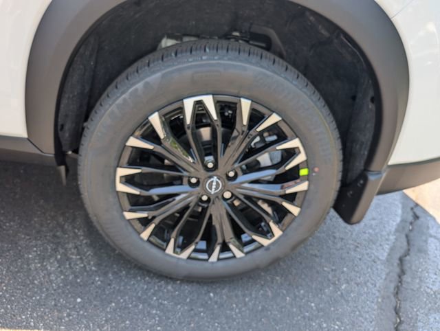 New 2026 Nissan Rogue SV AWD/4WD image 24