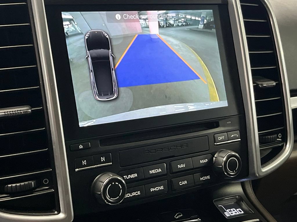 Used 2017 Porsche Cayenne S AWD/4WD image 29