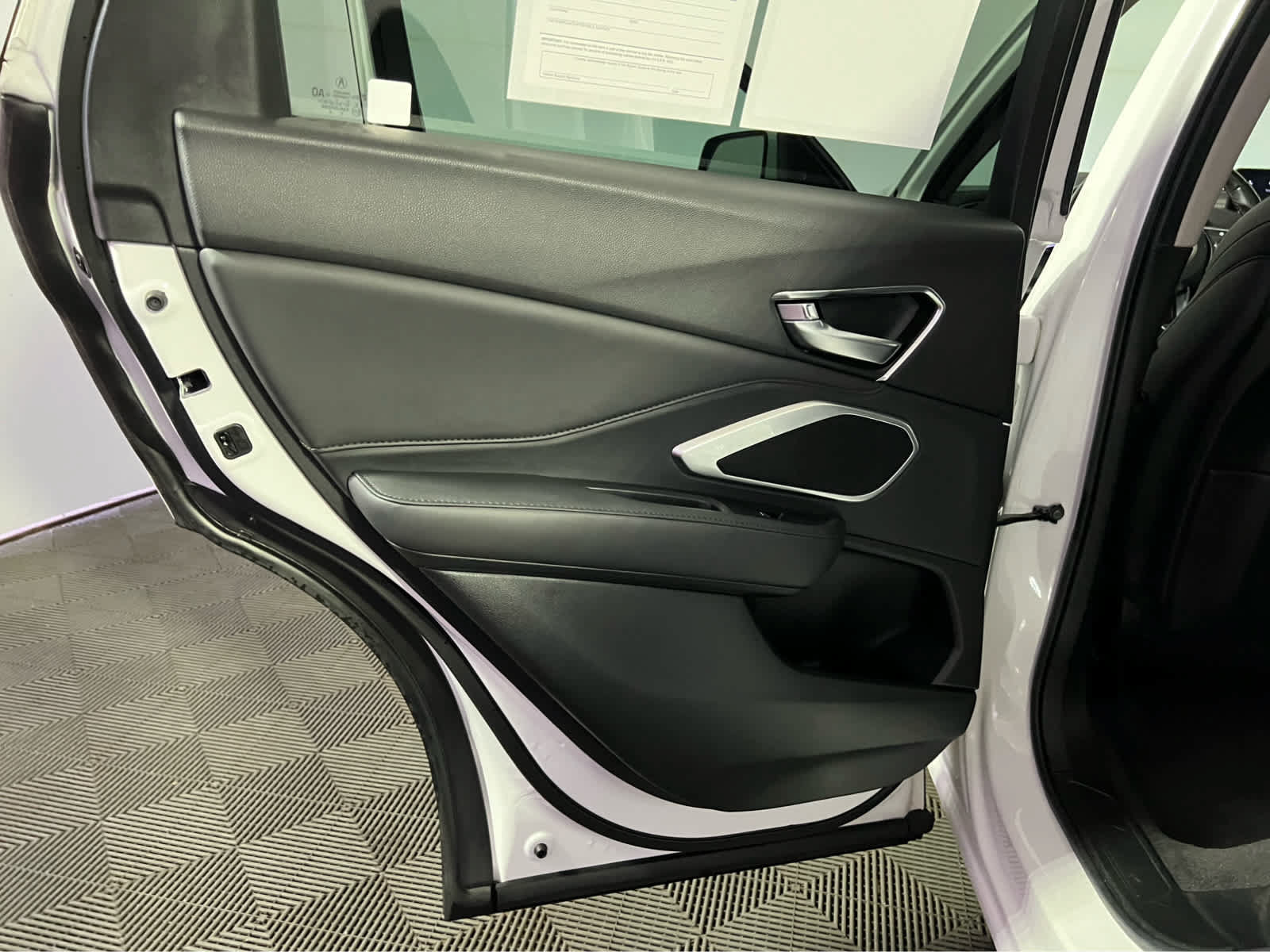 Certified 2024 Acura RDX SH-AWD image 25