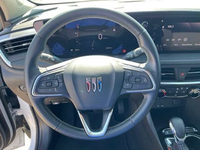 Certified 2024 Buick Encore GX Preferred FWD image 14