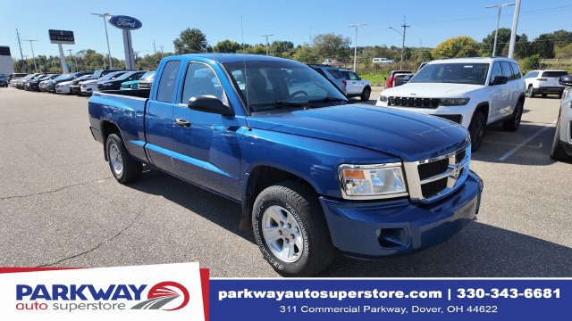 Used 2011 Dodge Dakota ST RWD image 1