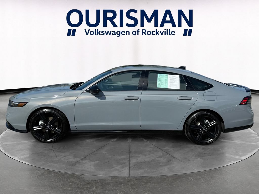Used 2026 Honda Accord Sport image 3