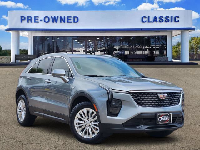 Used 2024 Cadillac XT4 Luxury FWD image 1