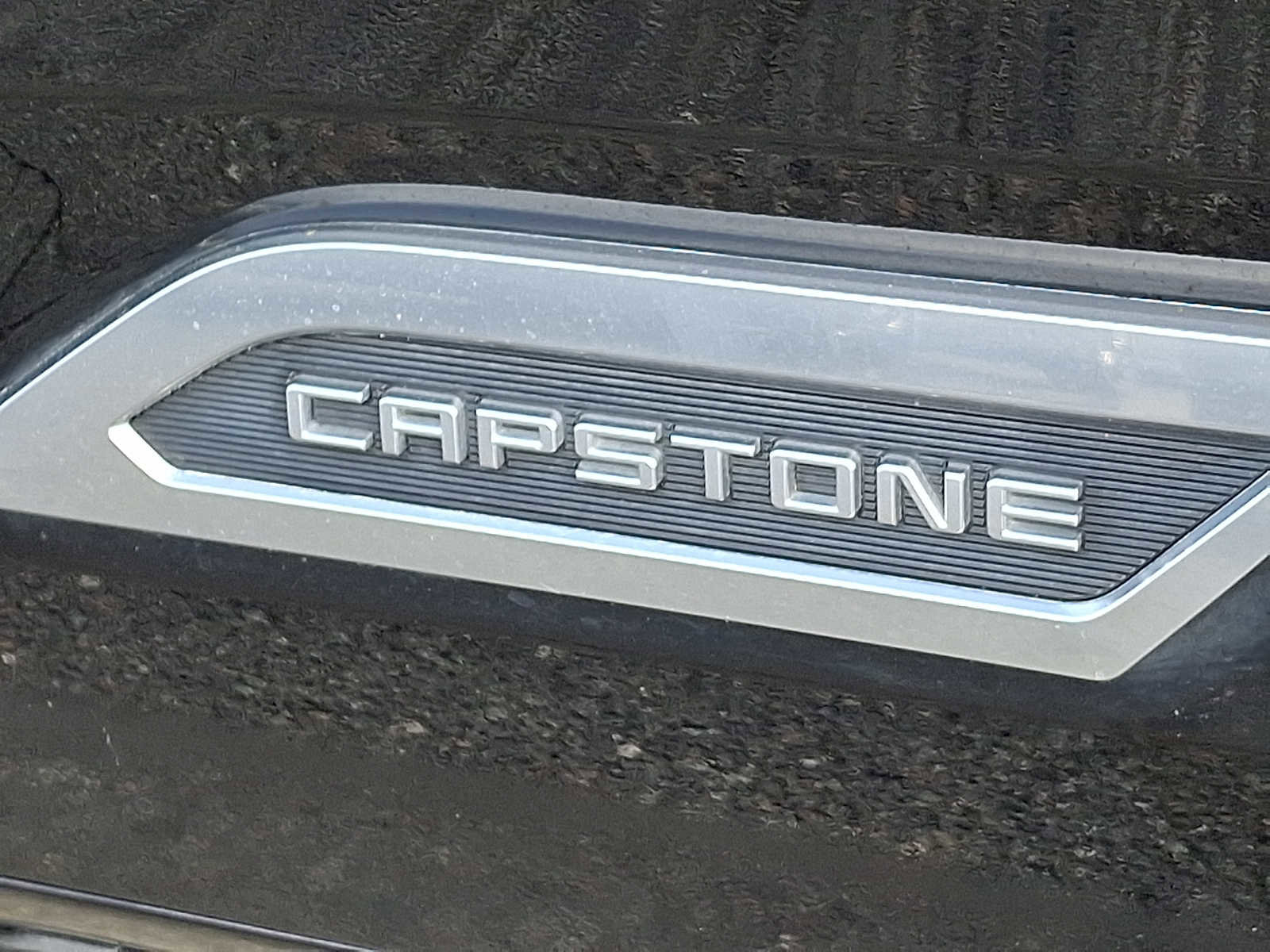 Used 2023 Toyota Sequoia Capstone AWD/4WD image 30