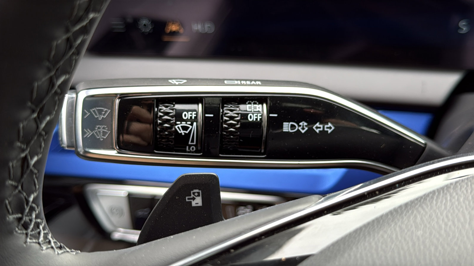 New 2026 Cadillac Optiq Sport 2 image 14