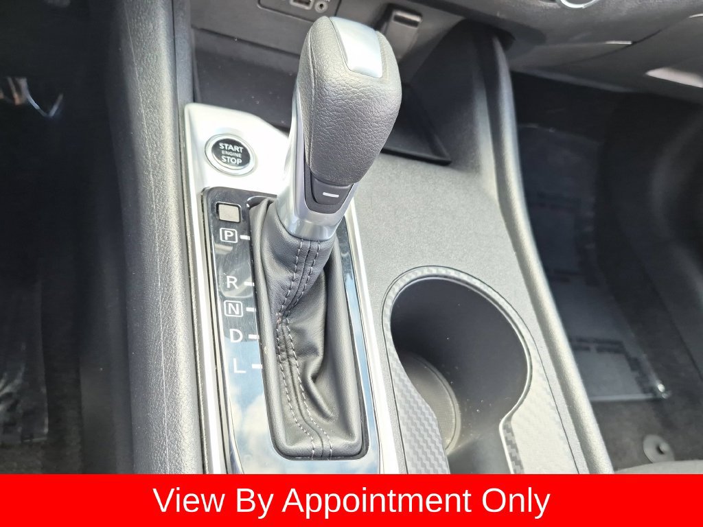 Used 2025 Nissan Altima 2.5 SV FWD image 19