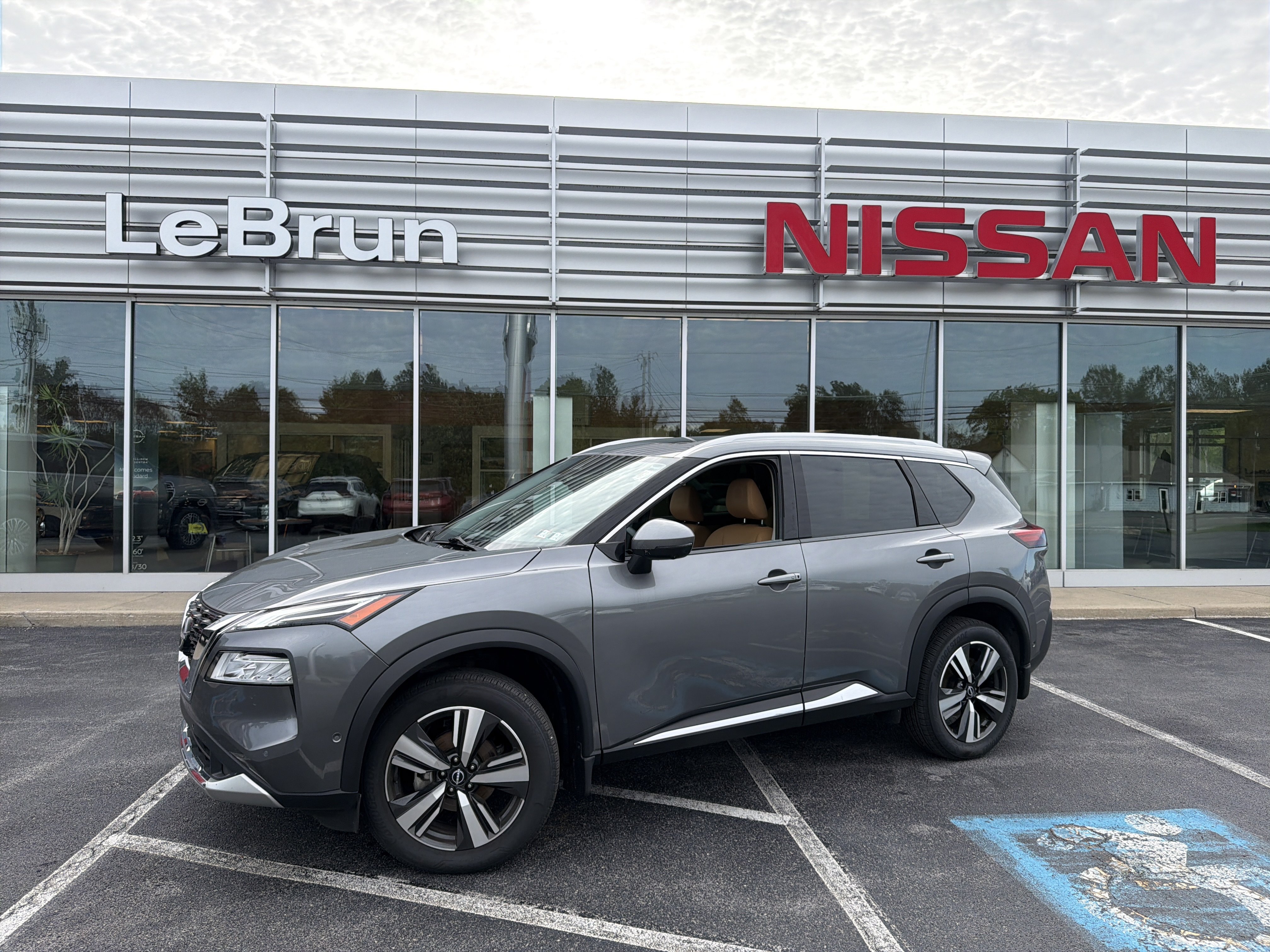 Certified 2023 Nissan Rogue Platinum