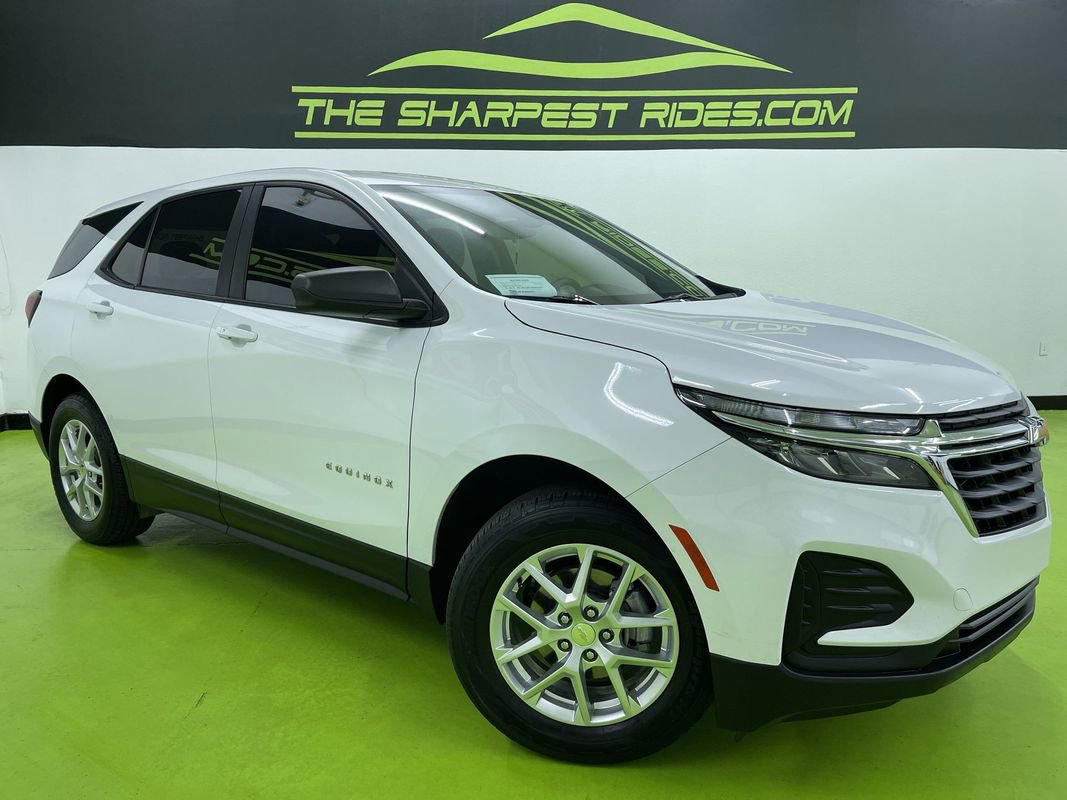 Used 2024 Chevrolet Equinox LS image 1