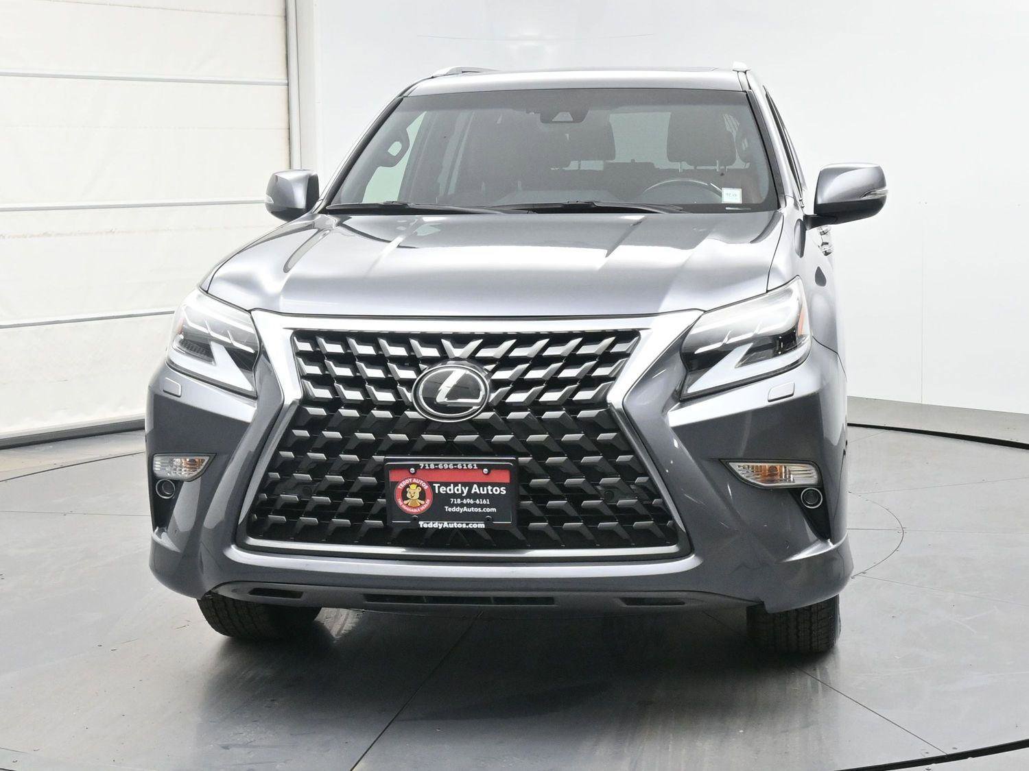 Used 2020 Lexus GX 460 Premium w/ Premium Package image 27