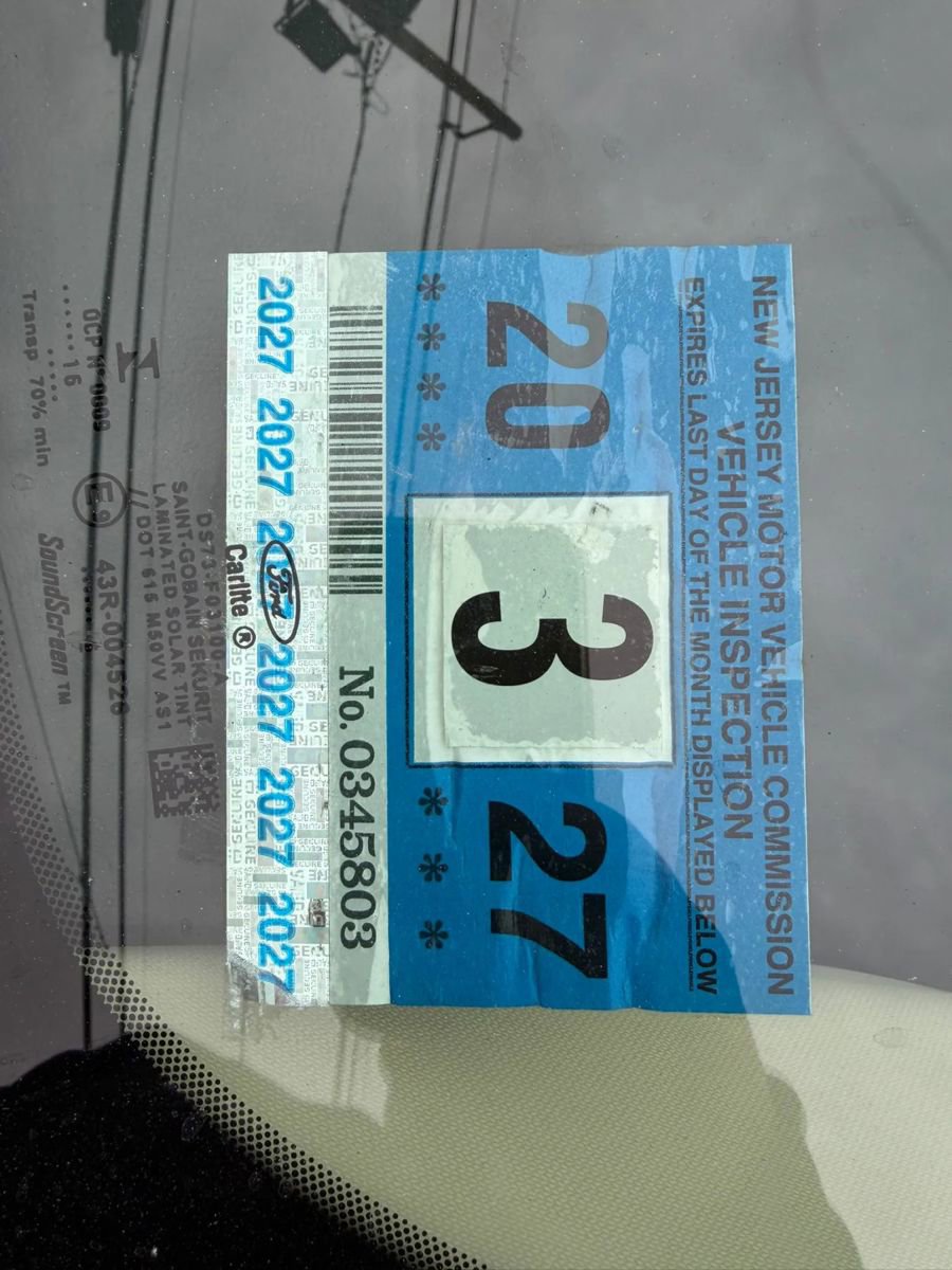 Used 2016 Ford Fusion SE w/ Equipment Group 502A image 40