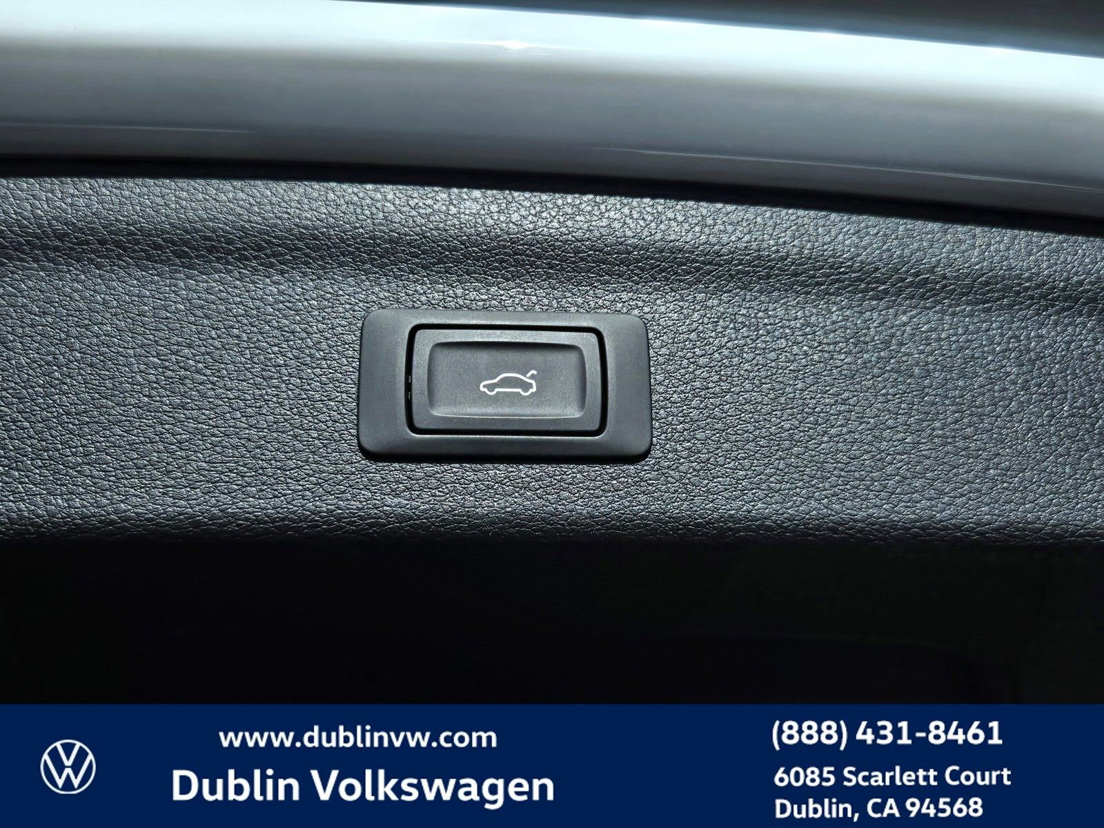 Used 2023 Audi Q3 2.0T Premium image 26