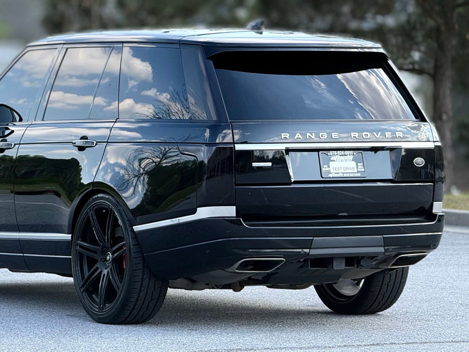 Used 2018 Land Rover Range Rover Supercharged image 50