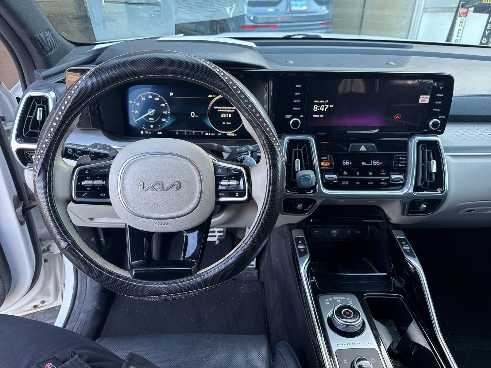 Used 2023 Kia Sorento SX Prestige AWD/4WD image 21