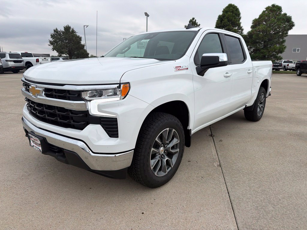 New 2026 Chevrolet Silverado 1500 LT w/ Z71 Off-Road Package