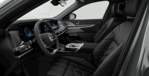 Used 2024 BMW i7 eDrive50 RWD image 2
