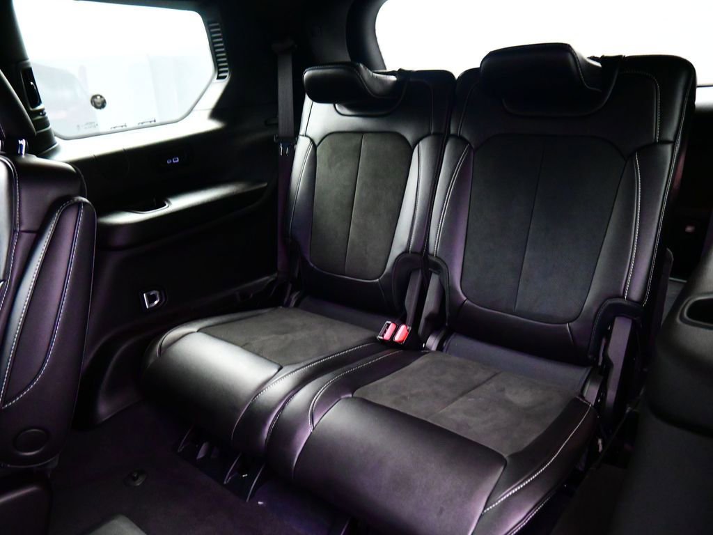 New 2023 Jeep Grand Cherokee L Laredo image 17