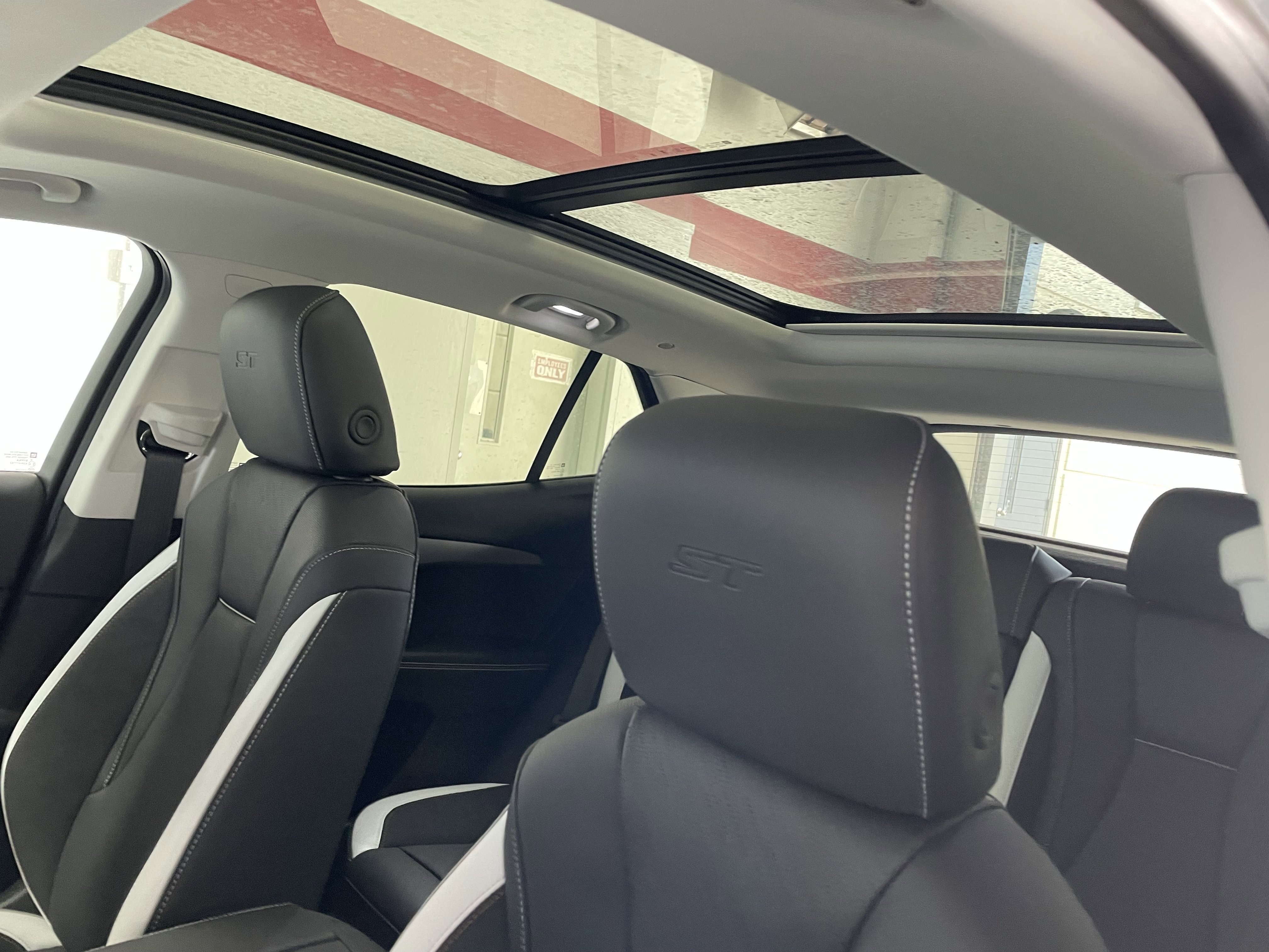 New 2026 Buick Envision Sport Touring AWD/4WD image 14
