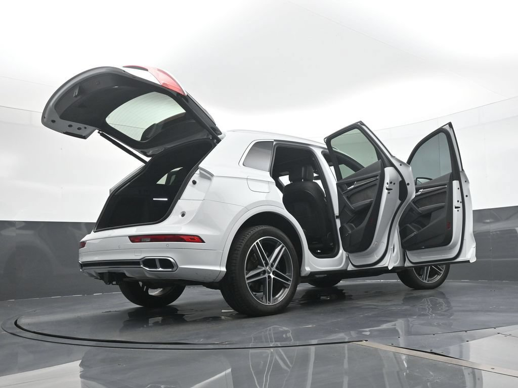 Used 2020 Audi SQ5 Premium Plus w/ Premium Plus Package AWD/4WD image 27