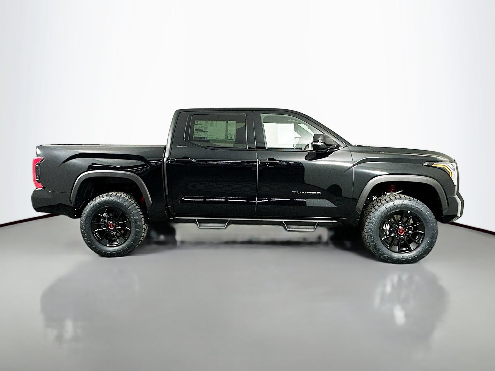 New 2026 Toyota Tundra Limited AWD/4WD image 8