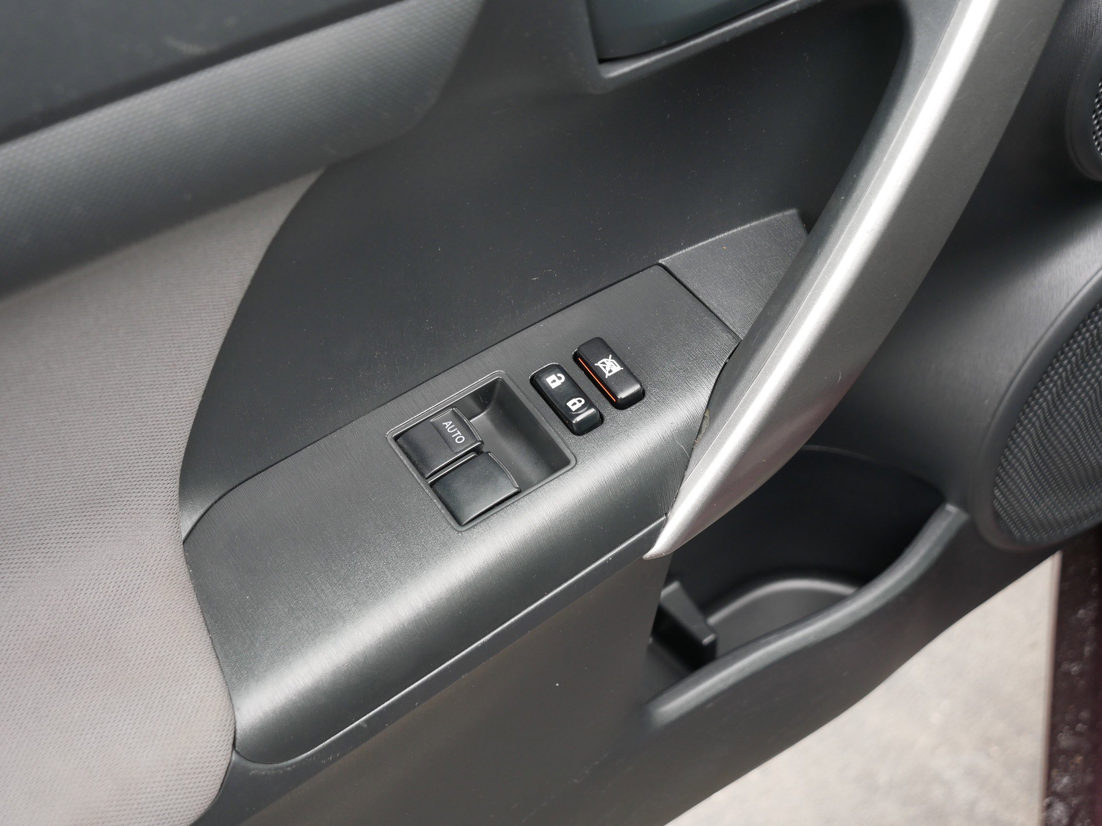 Used 2013 Scion tC image 19