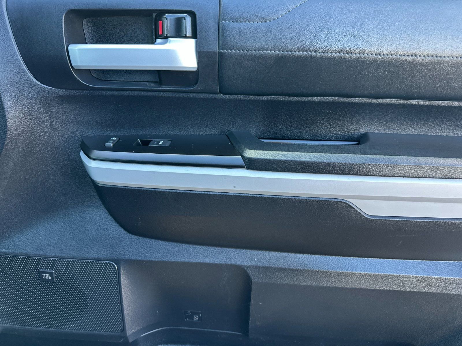 Used 2020 Toyota Tundra Limited AWD/4WD image 19