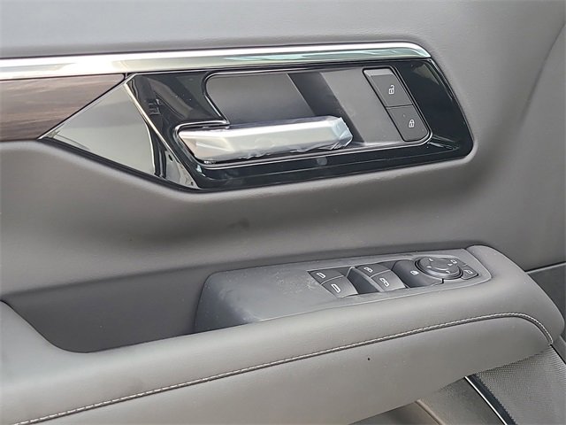 New 2026 Chevrolet Suburban LS w/ LPO, Dark Essentials Package image 20