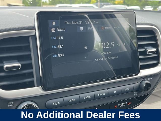 New 2026 Hyundai Venue SEL FWD image 21