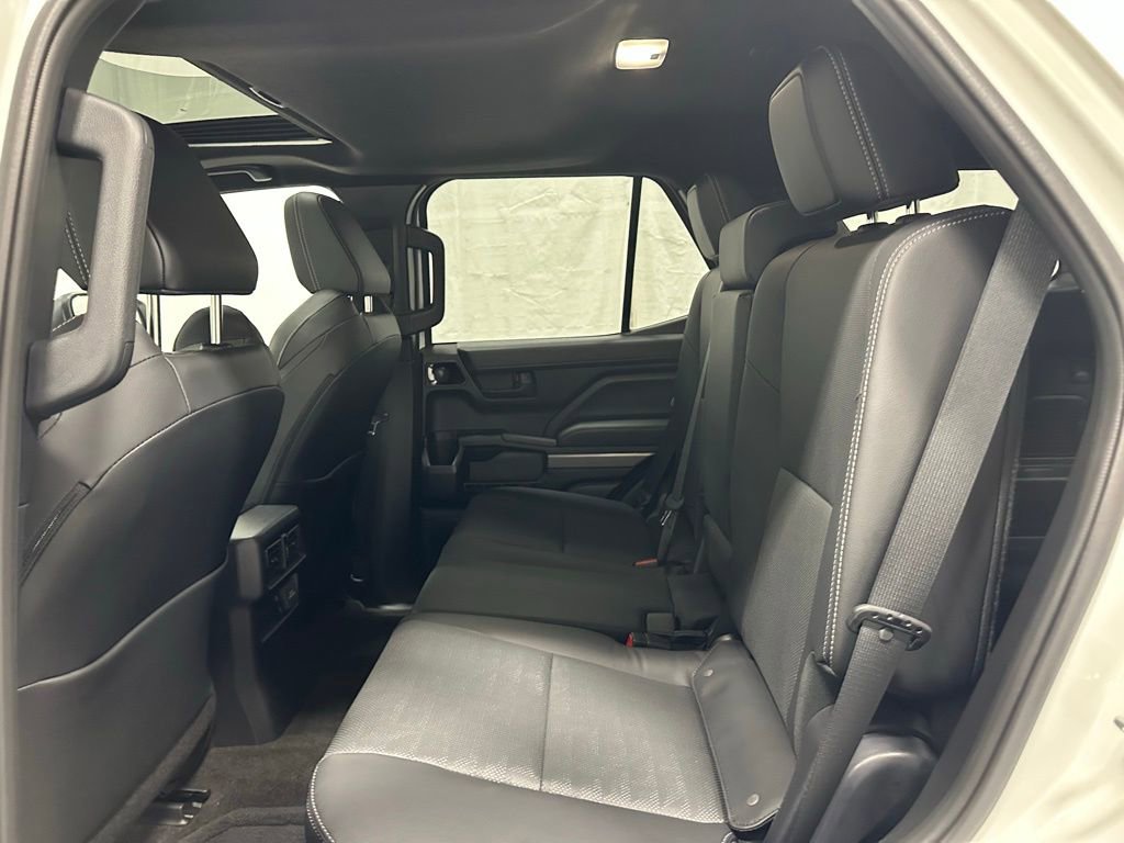 Used 2025 Toyota 4Runner TRD Sport Premium image 46