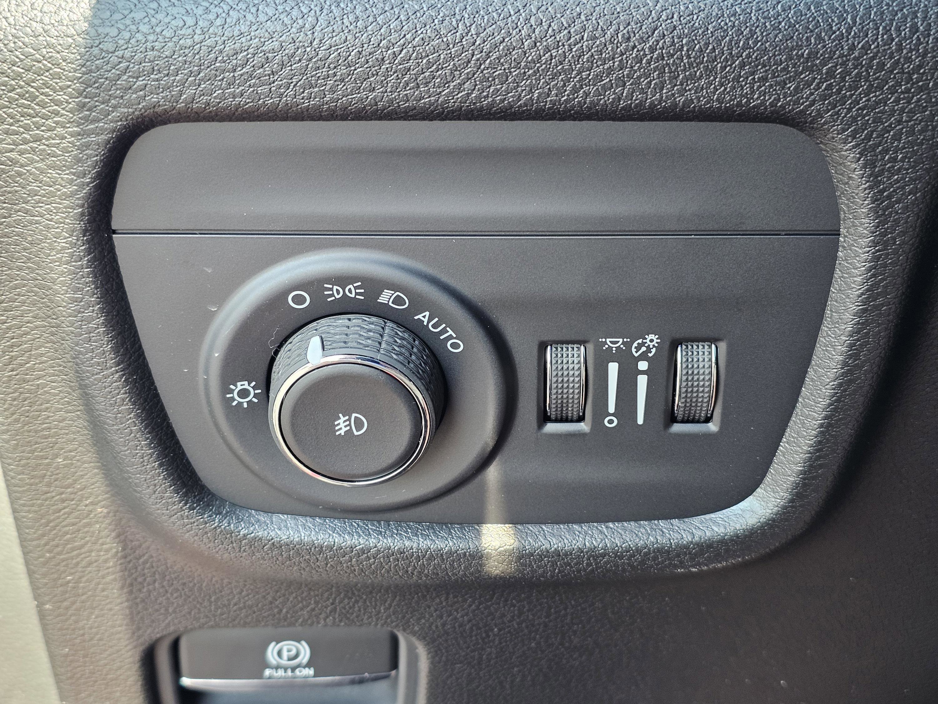 New 2026 Jeep Grand Cherokee Limited w/ Limited Altitude Package image 19