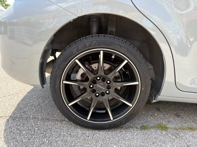 Used 2012 Scion xB FWD image 29