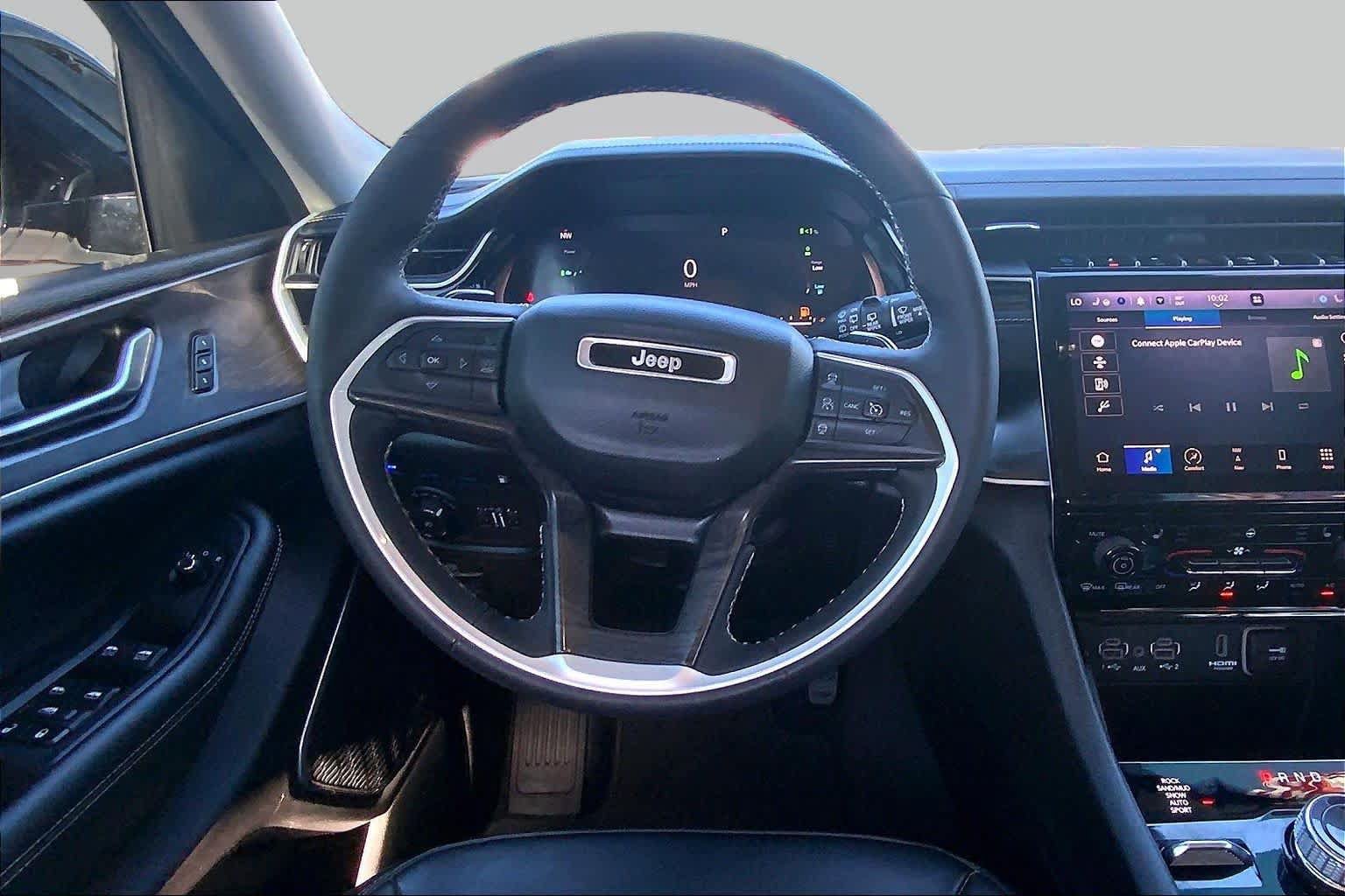 Used 2022 Jeep Grand Cherokee Limited 4xe AWD/4WD image 6