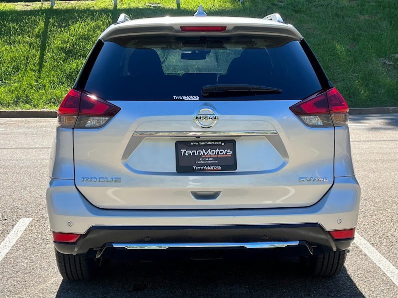 Used 2020 Nissan Rogue SV image 21