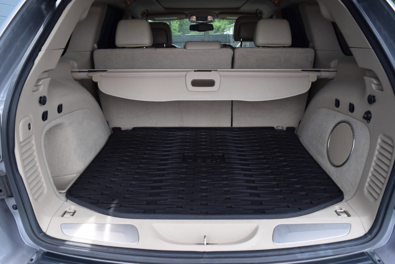 Used 2015 Jeep Grand Cherokee Overland image 21