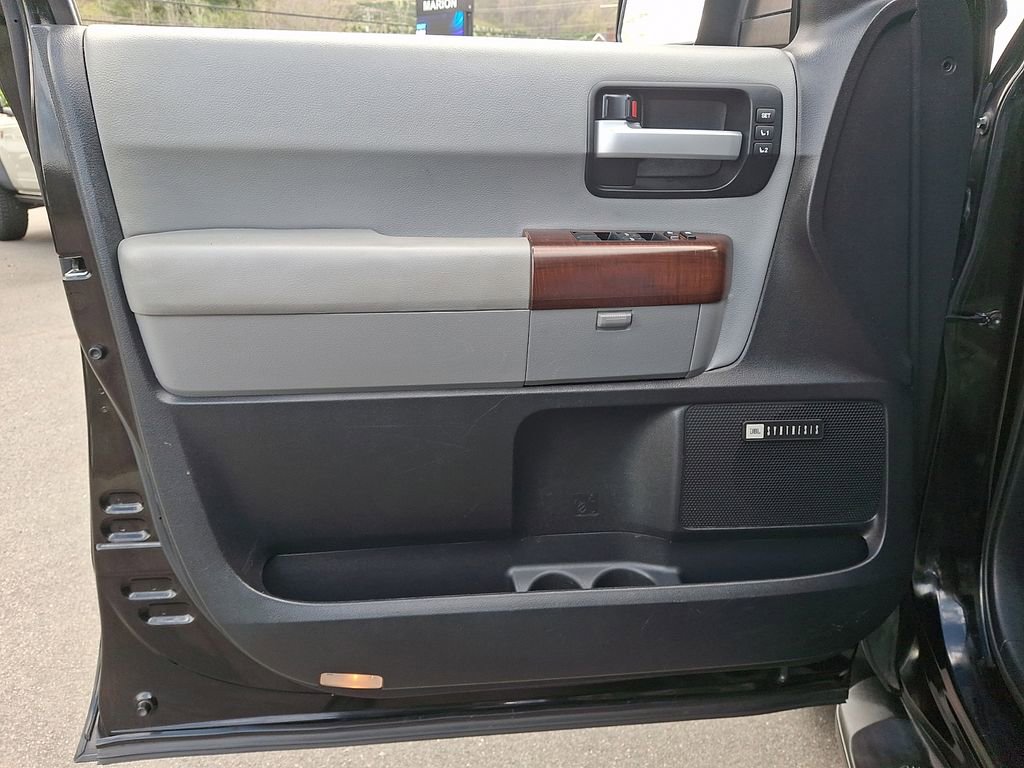 Used 2014 Toyota Sequoia Platinum AWD/4WD image 12