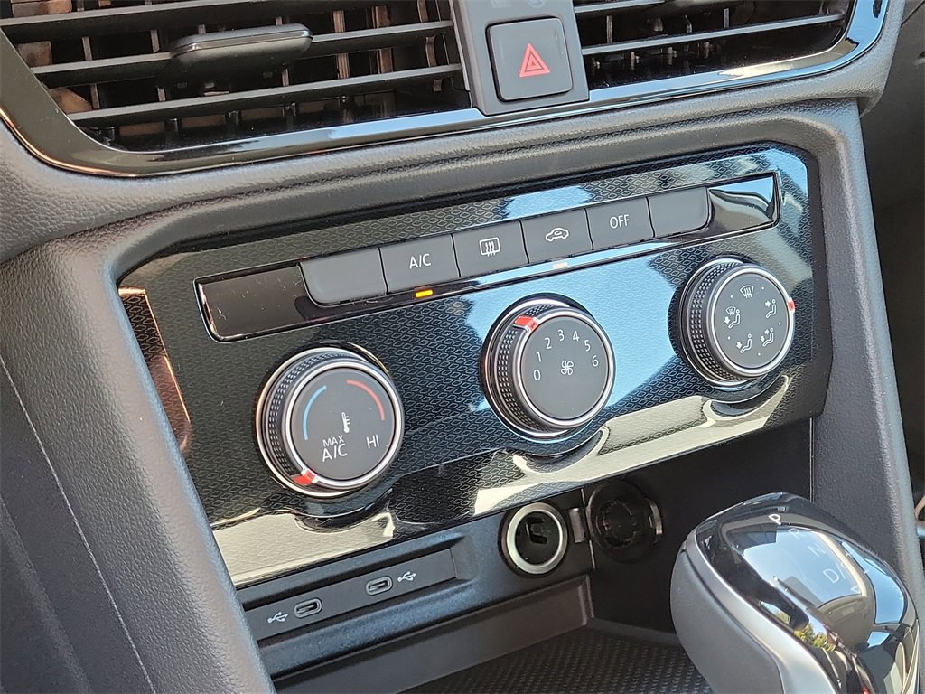 New 2026 Volkswagen Taos S image 18