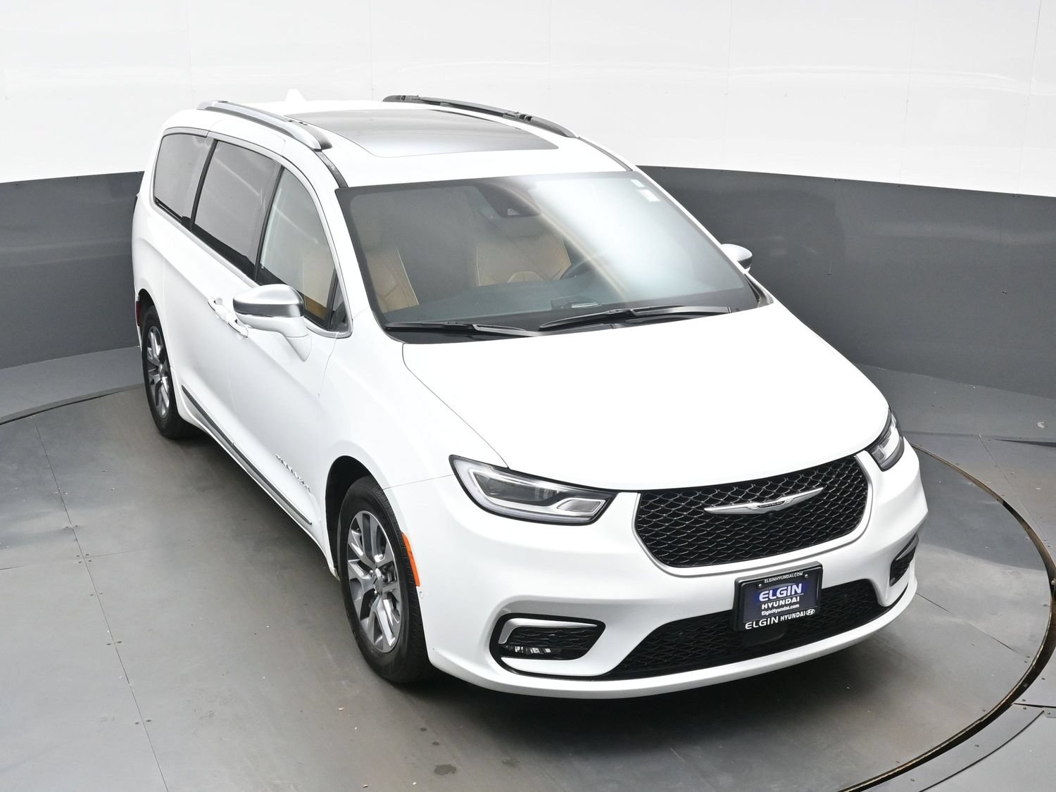 Used 2022 Chrysler Pacifica Pinnacle FWD image 41