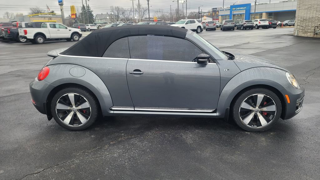 Used 2014 Volkswagen Beetle R-Line image 14