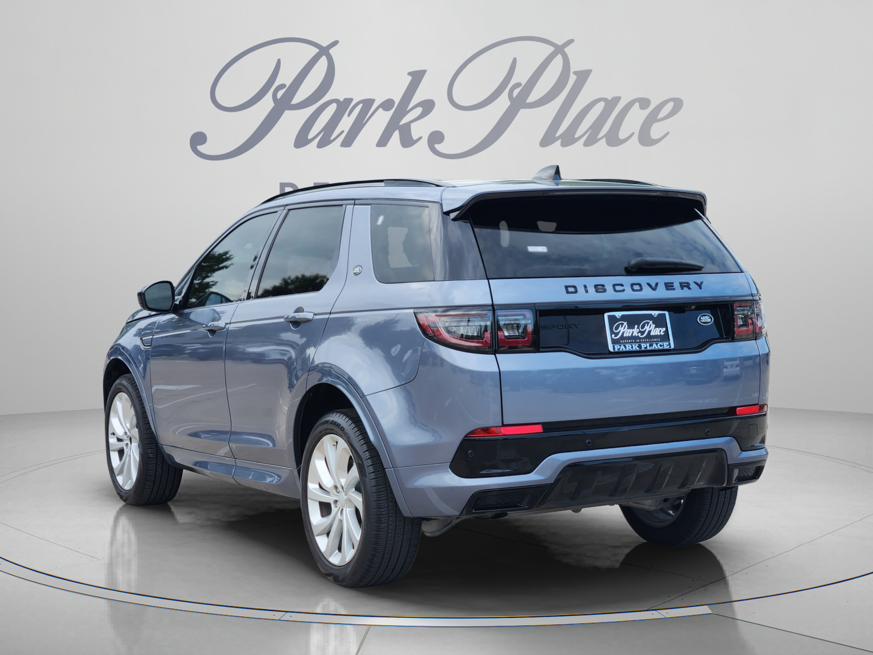Used 2023 Land Rover Discovery Sport S R-Dynamic AWD/4WD image 4