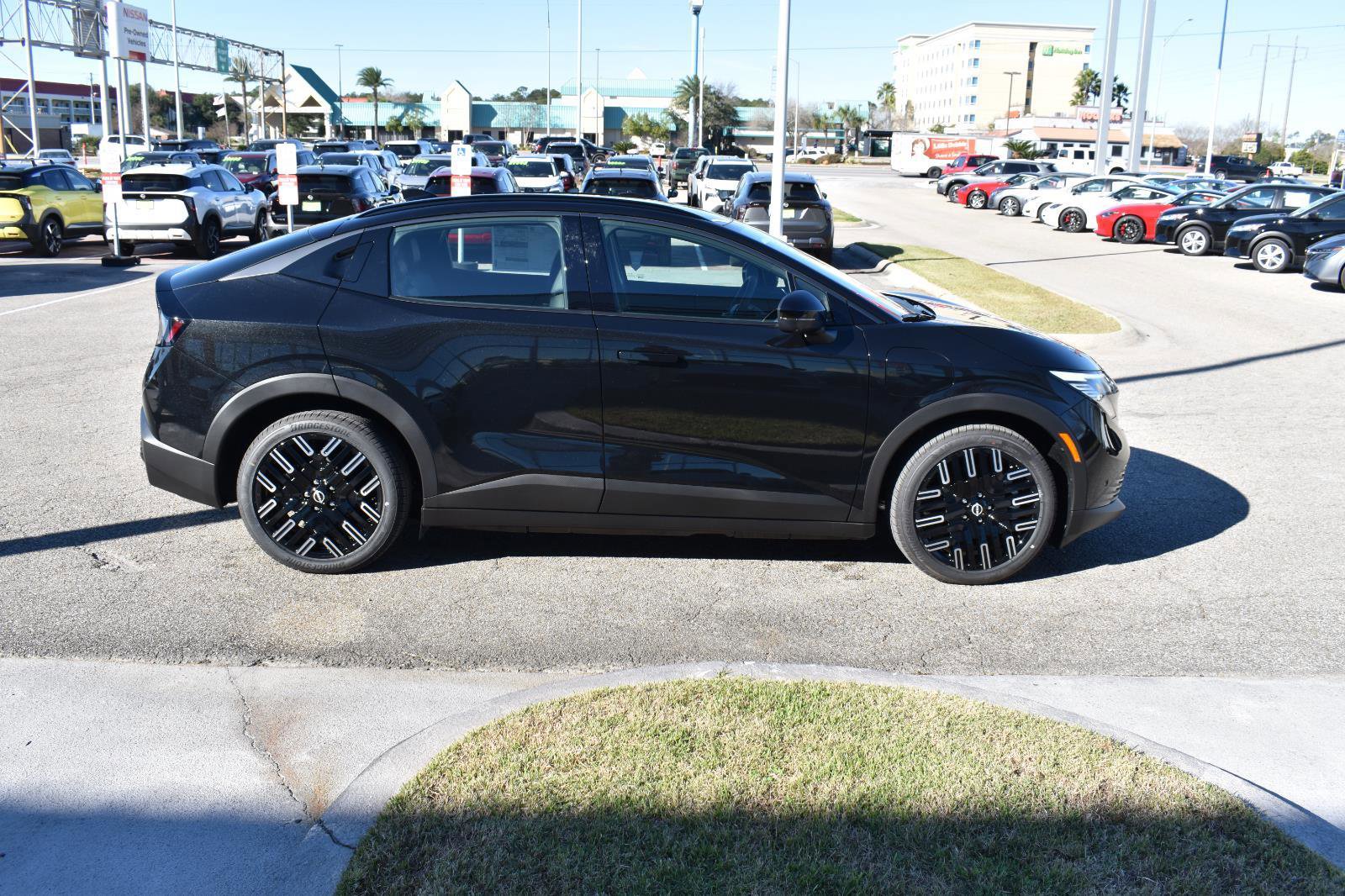 New 2026 Nissan Leaf Platinum+ image 14