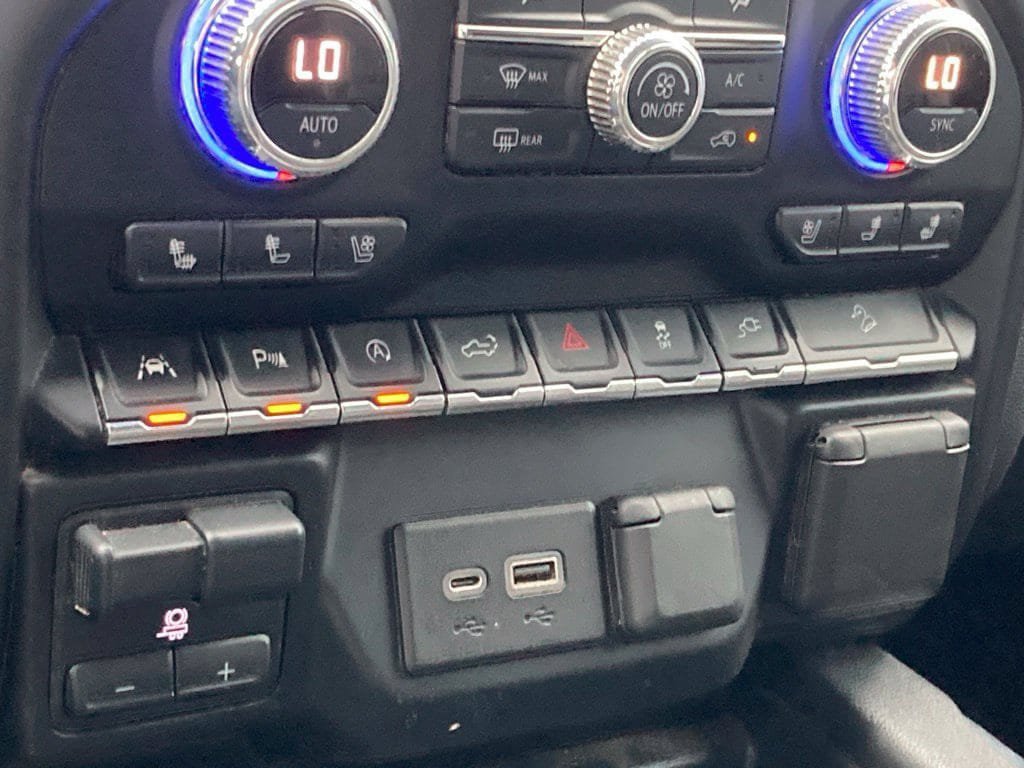Used 2020 GMC Sierra 1500 SLT AWD/4WD image 25
