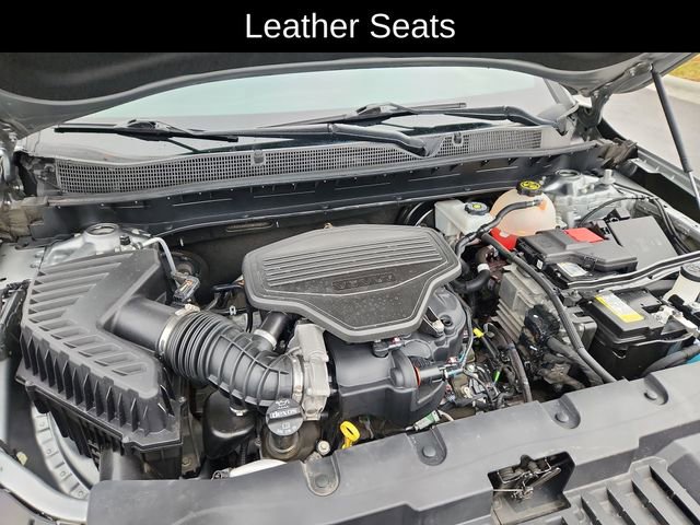 Used 2023 Chevrolet Blazer RS w/ Enhanced Convenience Package image 14