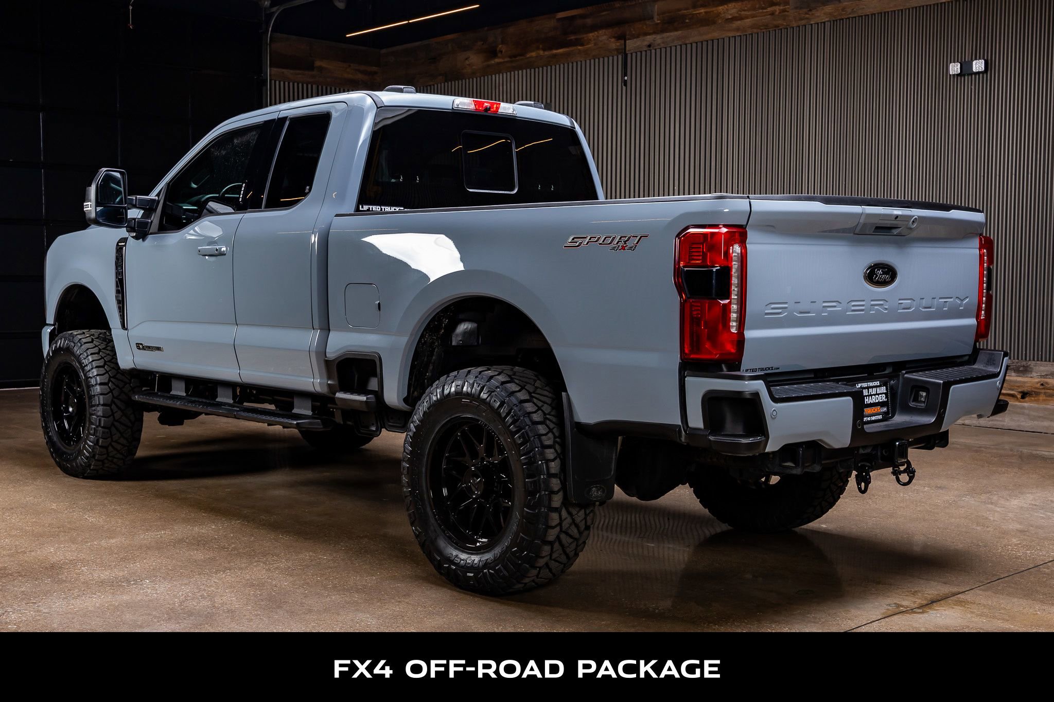 Used 2024 Ford F350 Lariat w/ Sport Appearance Package image 7