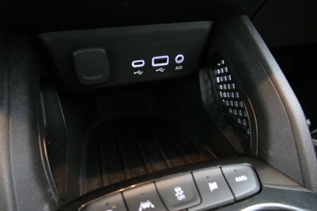 Used 2023 Chevrolet TrailBlazer LT AWD/4WD image 19