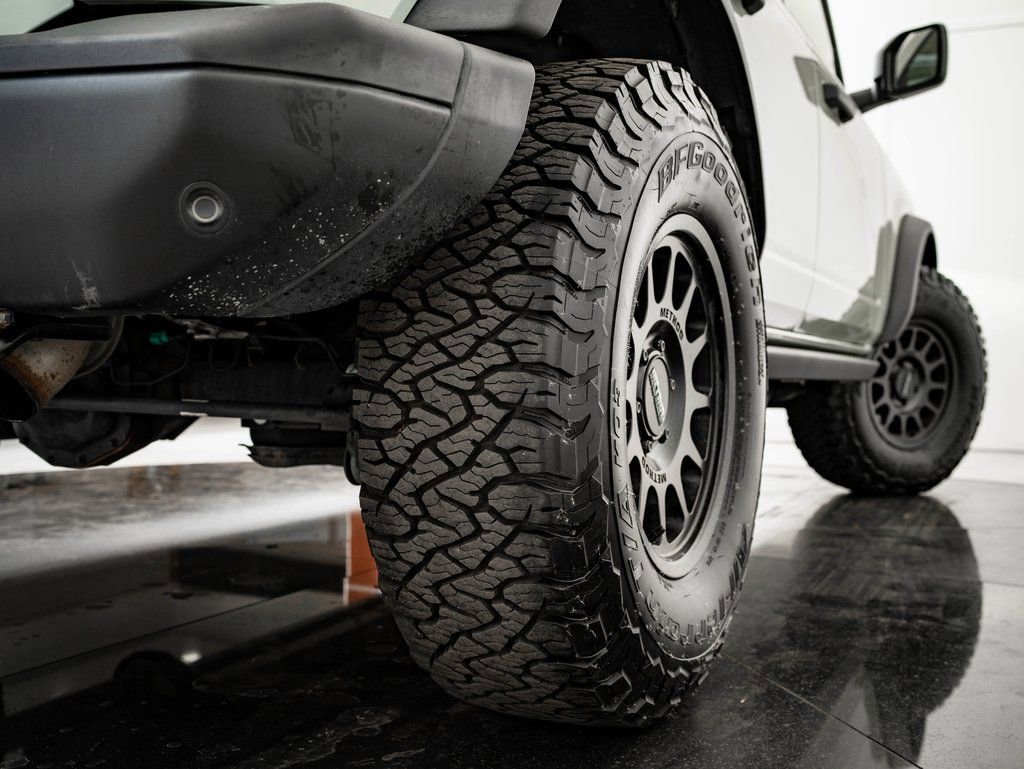 Used 2021 Ford Bronco Black Diamond image 53