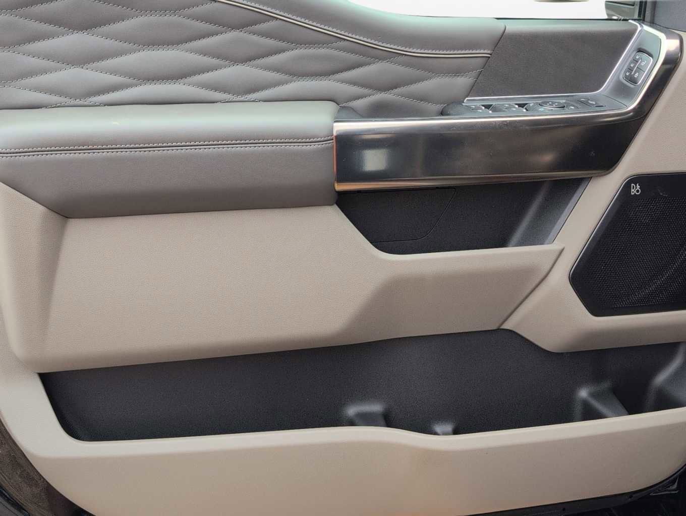 New 2025 Ford F350 Platinum w/ Platinum Plus Package image 5