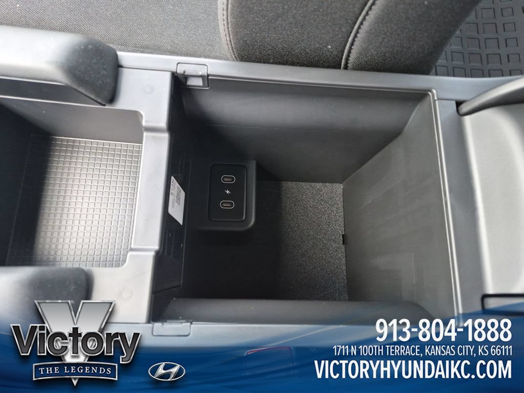 Used 2025 Hyundai Ioniq 6 SE RWD image 26