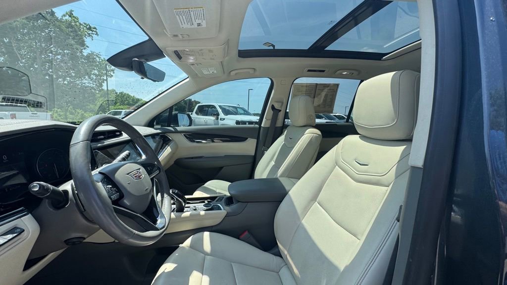 Used 2020 Cadillac XT6 Premium Luxury FWD image 23