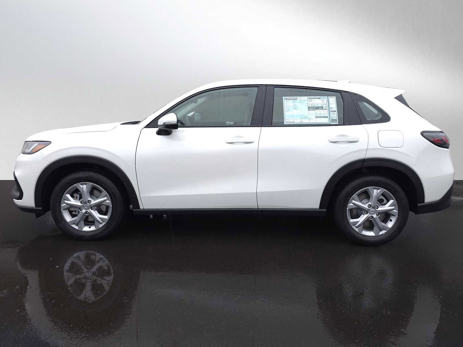 New 2025 Honda HR-V LX image 4