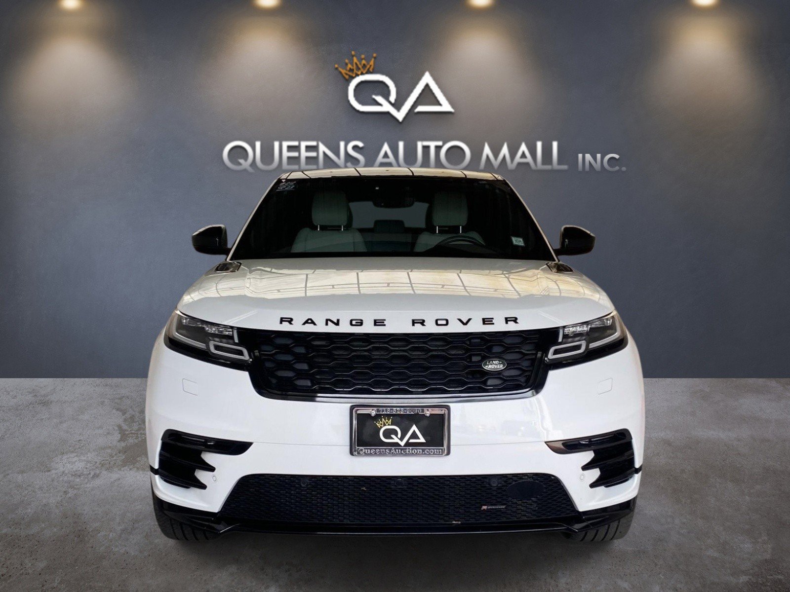 Used 2023 Land Rover Range Rover Velar R-Dynamic S AWD/4WD image 2