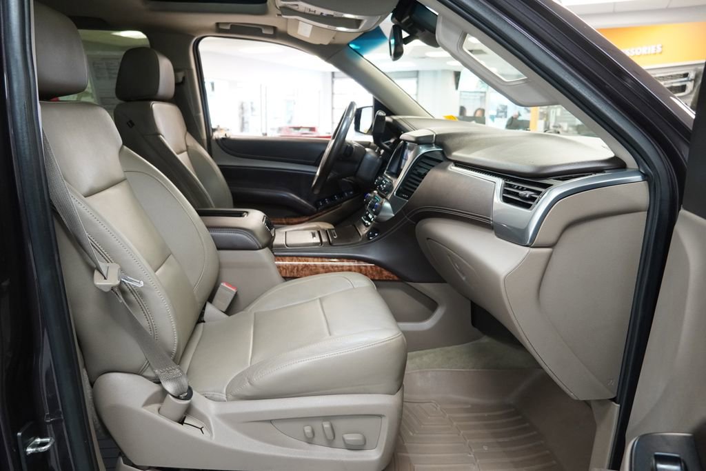 Used 2015 Chevrolet Tahoe LTZ image 41